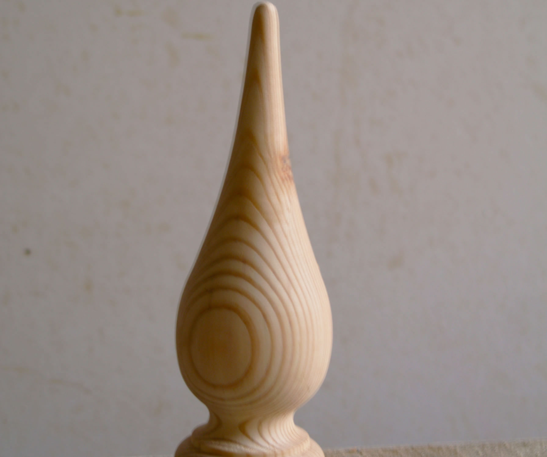 oak-finial